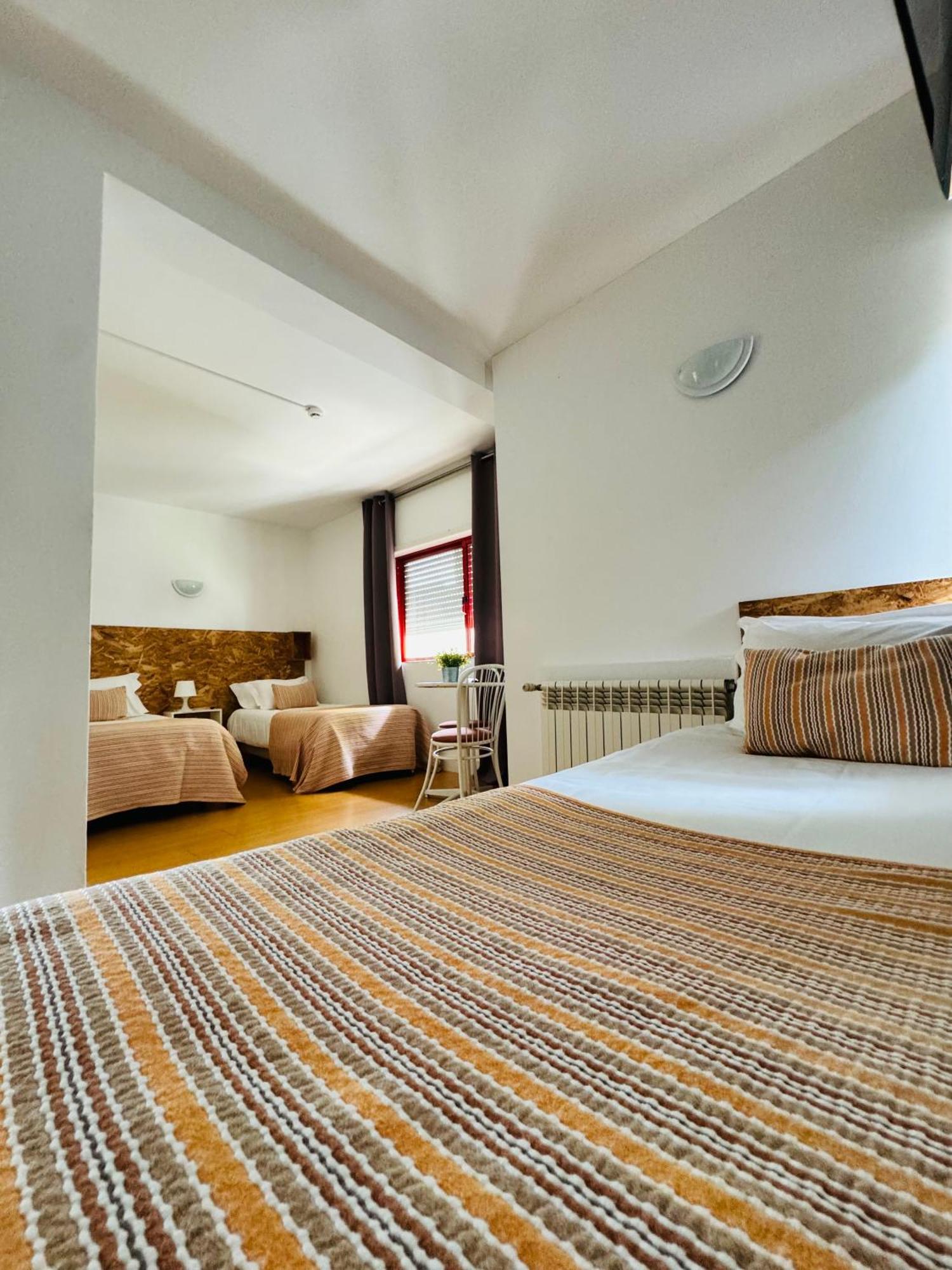 Nature & Beach Guest Rooms, Aldeamento Turistico Do Camarido Cristelo  Стая снимка