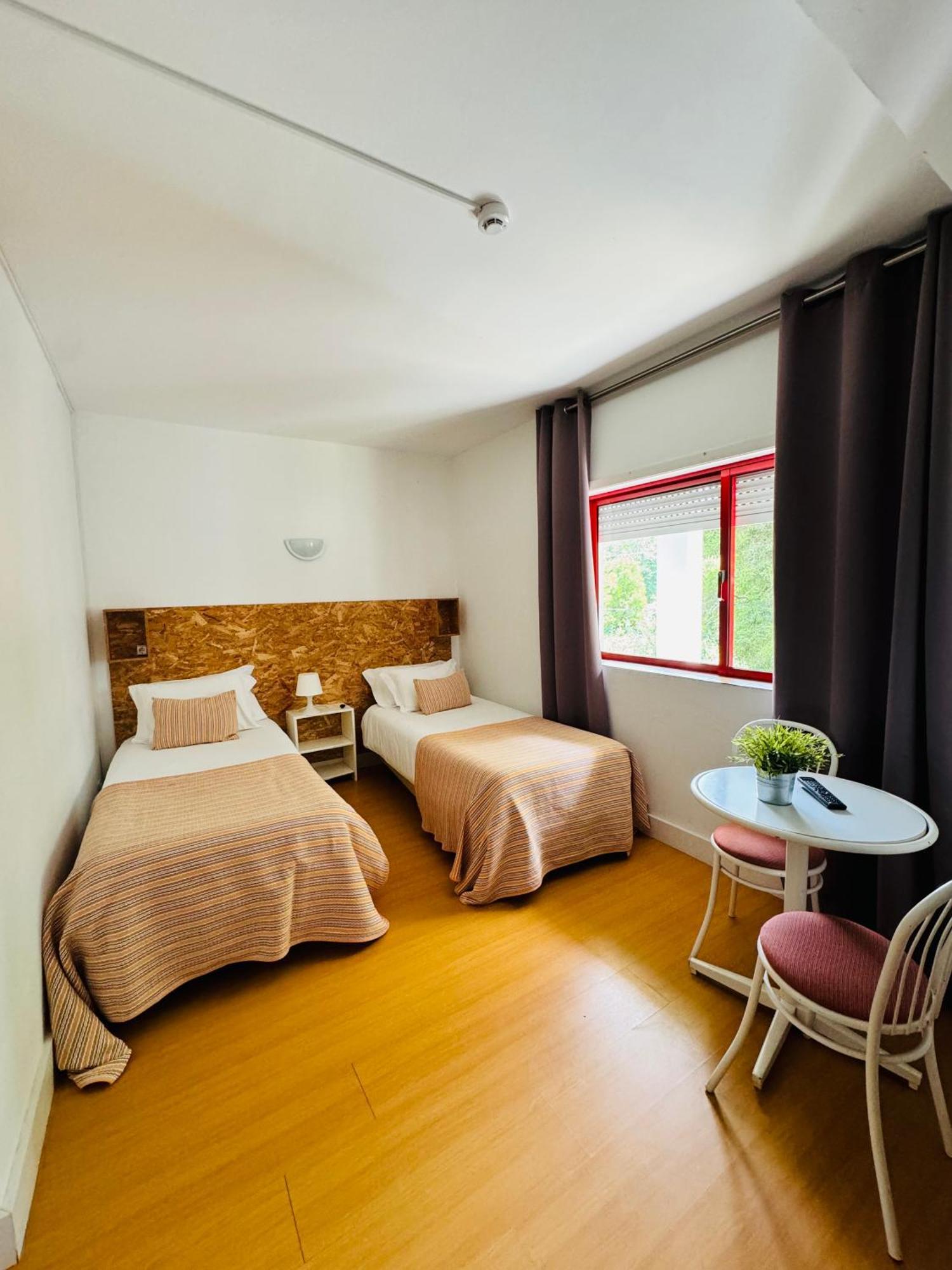 Nature & Beach Guest Rooms, Aldeamento Turistico Do Camarido Cristelo  Стая снимка